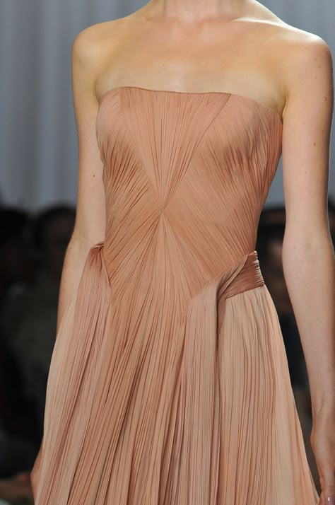 Zac Posen RTW S/S 2014 Zach Posen, Gonna In Tulle, Summer Details, Fashion Week Spring 2014, Zac Posen, Couture Gowns, Gorgeous Gowns, Mode Inspiration, Fashion Mode