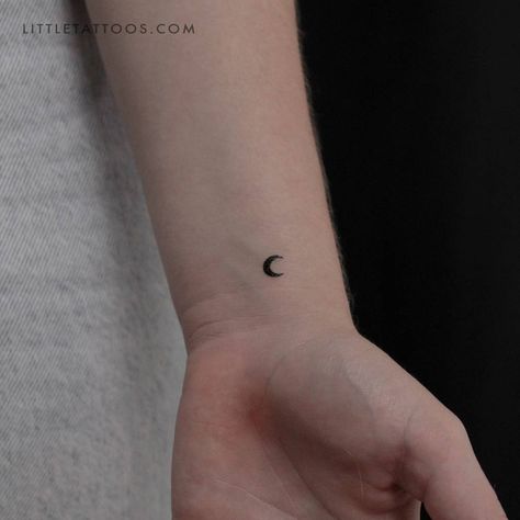 Black Crescent Moon, Astronomy Tattoo, Little Tattoos, Style Minimalist, Temporary Tattoos, Temporary Tattoo, Crescent Moon, Artist Studio, Astronomy