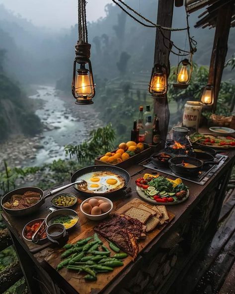 Modern Cabin Aesthetic, Swamp Garden, Night Dinner Recipes, Date Night Dinners, Decoration Restaurant, Camping Aesthetic, Picnic Date, Snowdonia, Picnic Foods