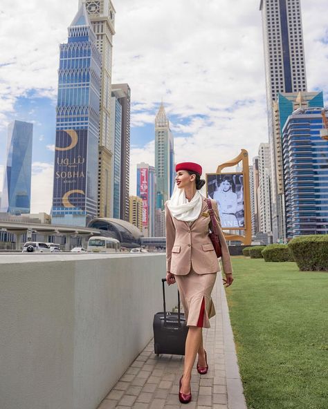 Emirates Cabin Crew Uniform, Etihad Cabin Crew, Cabin Crew Uniform, Become A Flight Attendant, Couples Video, Office View, Emirates Cabin Crew, Airline Uniforms, Flight Attendant Uniform