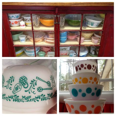 Confessions of a Pyrex Hoarder Part 1: Why and How to Display Vintage Glassware Display, Retro Dishware, Glassware Display, Pyrex Display, Pink Pyrex, Vintage Bakeware, Kitchen Glassware, Pyrex Patterns, Southern Plate