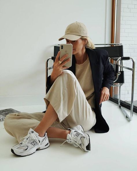 Anouk Yve, New Balance Outfit, Chic Summer Style, Summer Fashion Trends, Minimal Fashion, Tennis Shoes, Fashion Inspo Outfits, Spring Outfits, New Balance