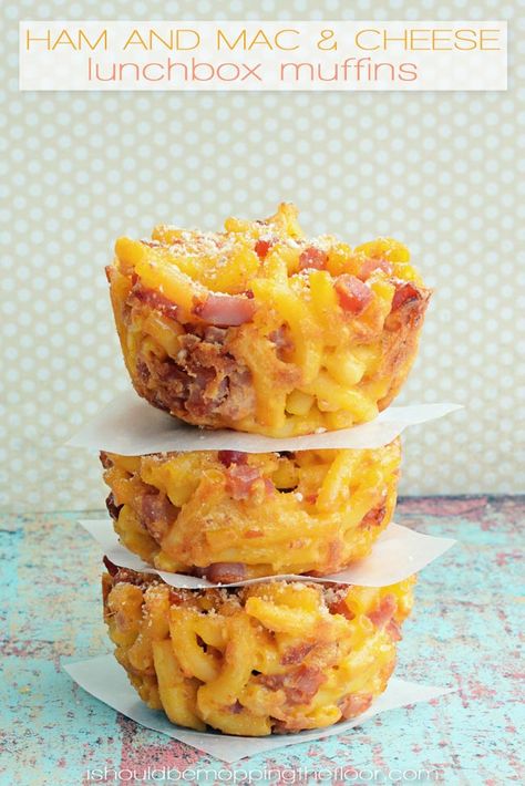 Ham and Mac and Cheese Lunchbox Muffins | Four Ingredients (you probably have them all) | Goes together in a flash! Mac And Cheese Muffins, Creative School Lunches, Lunchbox Kids, Lunch Ideas For Kids, Mini Hamburgers, Easy Lunch Boxes, School Lunch Ideas, Cold Lunches, Toddler Lunches