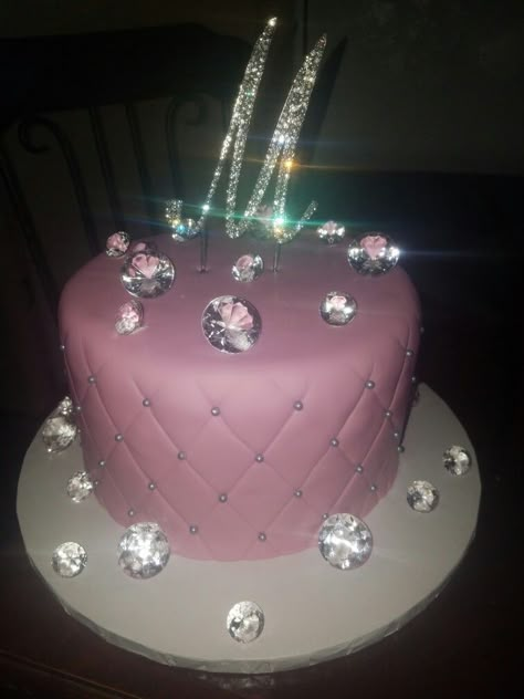 Bling diamond cake Pink. Vanilla cake with vanilla buttercream Pink Bling Party Theme, Pink And Diamonds Theme Party, Bling Cakes Birthday Diamonds, Bling Birthday Cake For Women, Pink And Bling Party, Pink And Diamond Theme Party, Diamond Theme Cake, Glitz And Glam Birthday Cake, Diamond Cake Birthday