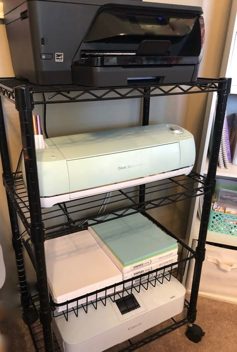 Dream Craft Room, Craft Room Design, Craft Space, Craft Area, Office Crafts, Craft Room Storage, Craft Room Office, Cricut Craft Room, Craft Room Ideas