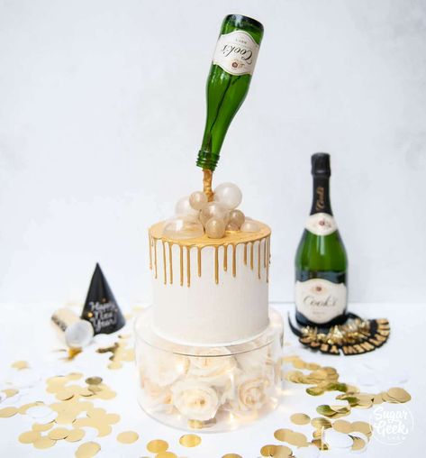 Champagne Cake Design, Champagne Cake Recipe, Wine Bottle Cake, Anti Gravity Cake, Pink Champagne Cake, Bubble Cake, Sugar Geek, New Year's Desserts, Champagne Birthday