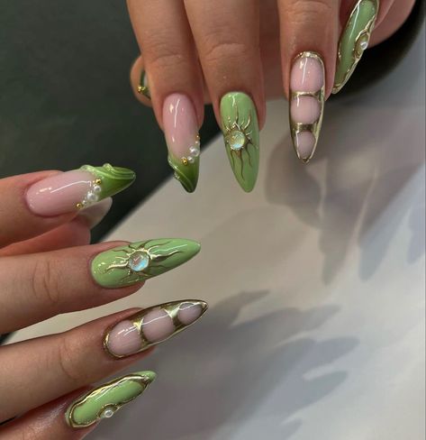 Green Butterfly Nail Designs, Green Metallic Nails, Poison Ivy Nails, Jade Nails, Nail Designs Ideas, Spring Acrylic Nails, Nails Design With Rhinestones, Classy Acrylic Nails, Pretty Gel Nails