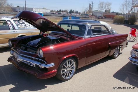 AUGUST 2019: A 1954 CUSTOM FORD SUNLINER PROJECT HITS THE FINISH LINE Ford Sport, 1954 Ford, Victoria Police, Ford Police, Chrysler New Yorker, Vintage Muscle Cars, Vintage Muscle, Car Projects, Glass Roof