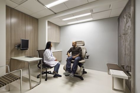 Ambulatory Care Center - EwingCole Medical Office Interior, Eyewear Store Design, Consulting Room, Ambulatory Care, Calming Environment, Medical Office Design, Personalized Medicine, Hospital Interior, Cabinet Medical