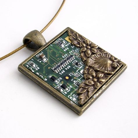 Circuit Board Jewelry, Engineer Jewelry, Circuit Jewelry, Computer Jewelry, Nerd Jewelry, Waste Art, Tech Jewelry, Computer Parts, Industrial Jewelry