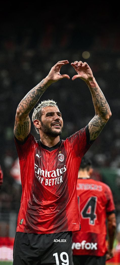 Theo Hernandez, Milan Wallpaper, Milan Ac, Milan Football, Football Wallpaper, Ac Milan, 2023 2024, Cristiano Ronaldo, Football Players