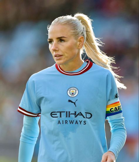 Alex Greenwood, Female Soccer, Female Soccer Players, Wwe Roman Reigns, City Woman, Women’s Soccer, Football Love, England Football, Party Pack