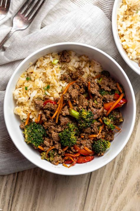 Teriyaki Beef Bowls Breakfast Burrito Bowls, Oh Snap Macros, Fiber Breakfast, High Fiber Breakfast, Protein Bowl, Teriyaki Beef, Protein Bowls, Beef Bowls, Macro Friendly Recipes