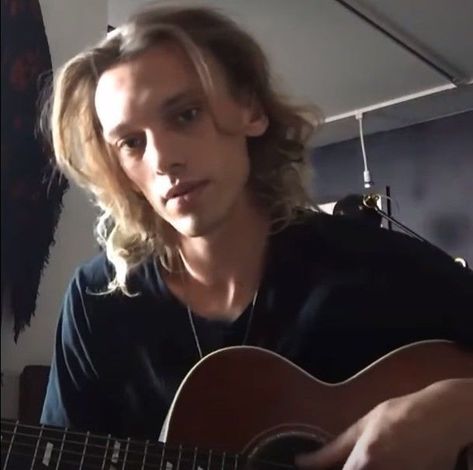 Jamie Campbell Bower Long Hair, Henry Creel, Most Handsome Korean Actors, Jamie Bower, Aaliyah Pictures, Jace Wayland, Jamie Campbell, Jamie Campbell Bower, Most Beautiful Man