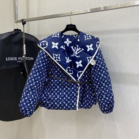 Louis Vuitton Coat, Luxury Baby Clothes, Classy Lifestyle, Down Puffer Jacket, Streetwear Fashion Women, Cool Street Fashion, Waterproof Jacket, Fashion Design Clothes, Kawaii Clothes