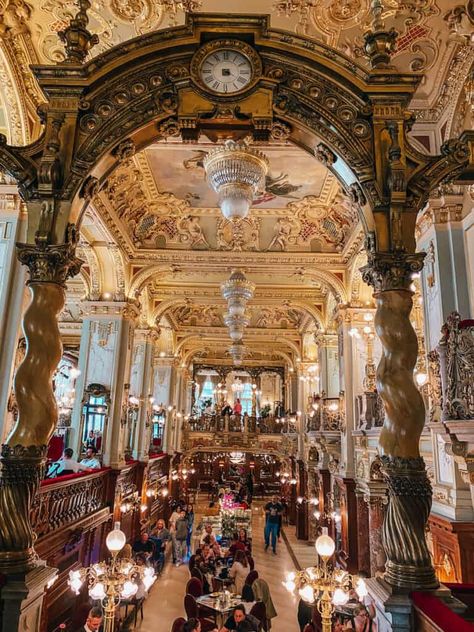 15 Best Budapest Instagram Spots to Capture Your Trip Four Seasons Budapest, New York Cafe Budapest, Bucket List Places To Visit, Sister Trip, Cafe New York, Budapest Travel, Buda Castle, Bucket List Places, Thermal Bath