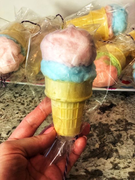 Cotton Candy Treats Ideas, Cotton Candy Table Display, Cotton Candy Cones Diy, Cotton Candy Dessert Ideas, Cotton Candy Ice Cream Cones, Cotton Candy Display Ideas, Cotton Candy Display, Snowcone Stand, Cotton Candy Ideas