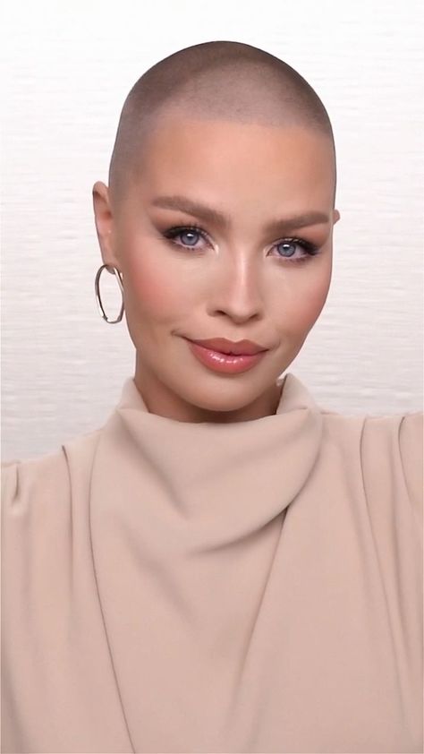 celine_bernaerts on Instagram: NOW ON YOUTUBE: Getting ready to get my 3/4 taken to renew my driver’s license! 😈 full glam for the first time in forever! 💜 Celine Bernaerts, Makeup Hacks Tutorials, Full Glam, Bald Women, Flawless Face, Bob Hair, Crew Cuts, Pixie Cuts, Short Pixie