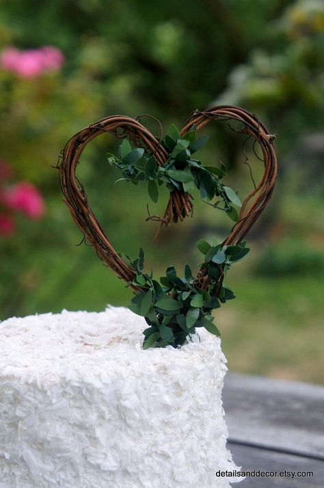 Greenery Decor Cake Topper For Reception, Bridal Shower, Bride & Groom Cake Rustic Vineyard Wedding Forest Theme Cakes, Wedding Cake Forest, Forest Wedding Decorations, Wedding Table Toppers, Rustic Vineyard Wedding, Green Wedding Decorations, Cake Rustic, Nature Themed Wedding, Heart Cake Topper