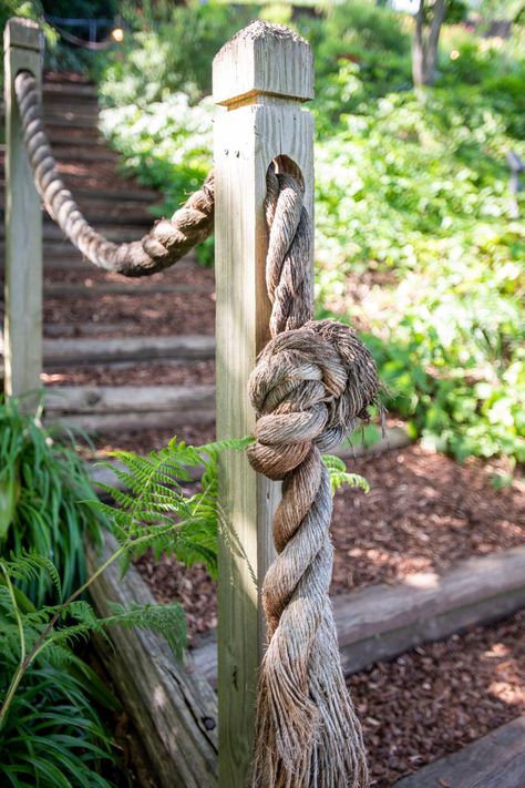 Cottage Walls, Front Yard Gardens, Cedar Trellis, Rope Fence, Outdoor Staircase, Rope Railing, Terraced Garden, Outdoor Handrail, Pocket Garden