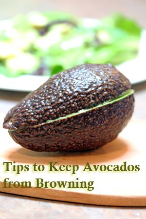 avocado-browning Ice Bath, Cooking Tutorials, Food Info, Avocado Recipes, Food Tips, Printable Coupons, Kitchen Tips, Cooking Techniques, Meal Plans