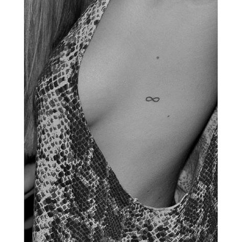 Muster Tattoos, Tasteful Tattoos, Small Girl Tattoos, Infinity Tattoos, Cute Tiny Tattoos, Cute Small Tattoos, Most Popular Tattoos, Cool Small Tattoos, Great Tattoos