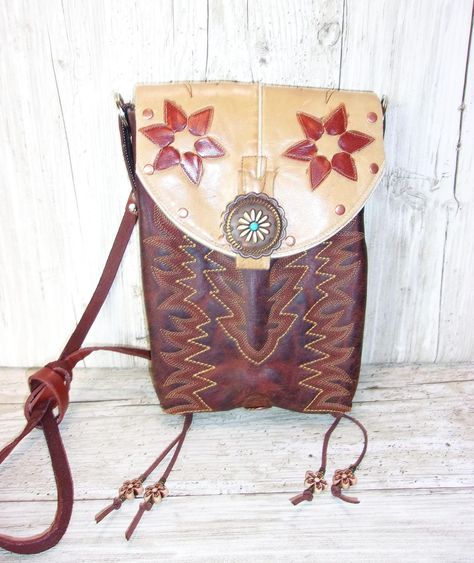 Experience the epitome of luxe Western style with our limited-edition Cowboy Boot Crossbody Hipster Purse HP950. Its exclusive details exude timeless elegance, perfect for discerning fashionistas. Visit us at https://chris-thompson-bags.myshopify.com/products/cowboy-boot-crossbody-purse-crossbody-hipster-purse-cowboy-boot-purse-western-hipster-hp950 to indulge in this rarity. Boot Purse, Cowboy Boot Purse, Hipster Purse, Western Bag, Modern Cowgirl, Hipster Bag, Small Leather Purse, Cowgirl Chic, Western Chic