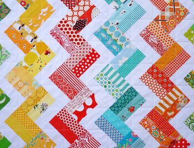 Red Pepper Quilts: Zig Zag Rail Fence Quilt and New Quilt Pattern Zig Zag Quilt, Lap Quilt Size, Rail Fence Quilt, Red Pepper Quilts, Log Cabin Quilt Pattern, Jelly Roll Quilt Patterns, Barn Quilt Designs, Baby Quilt Pattern, Fat Quarter Quilt