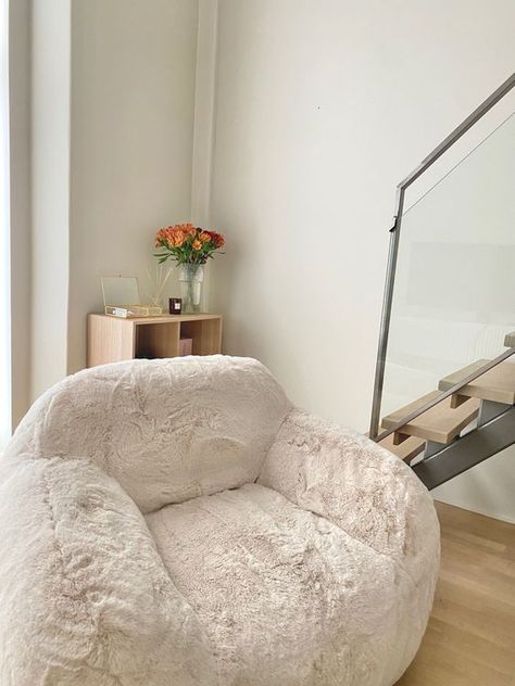 home decor, bean bag chair, minimalist aesthetic, room decor, soft couch, home furniture, fleece furniture, winter chair Fun Comfy Chairs, Cool Comfy Bedroom Ideas, Comfy Seating For Bedroom, Comfy Boho Chair, Comfy Chairs For Bedroom Aesthetic, Comfortable Room Ideas, Aesthetic Bedroom Seating, Small Room Chair Ideas, Cute Reading Chairs