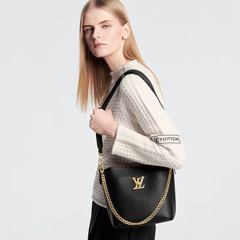 Lock and Walk Lockme Leather - Handbags | LOUIS VUITTON Louis Vuitton Gifts, Fall Winter Essentials, Handbags Louis Vuitton, Trunk Bag, Stole Scarf, Cross Body Bags, Louis Vuitton Official, Monogram Bag, Fashion Jewelry Earrings