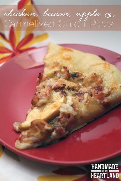 Chicken, Bacon, Apple & Carmelized Onion Pizza Perfect Homemade Pizza, Apple Pizza, Handmade Pizza, Onion Pizza, Bacon Pizza, Apple Chicken, Strawberry Dessert, Foreign Food, Dessert Pizza