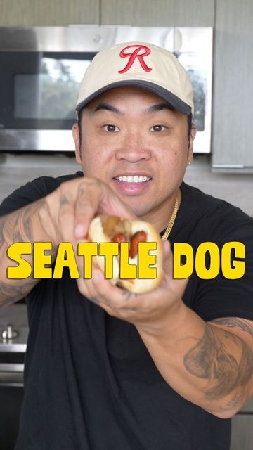 Seattle Hot Dog Recipe, Seattle Hot Dog, Seattle Dog, Hot Dog Recipe, Hot Dog Sauce, Culinary Food, Food Innovation, Past Tens, To My Friends