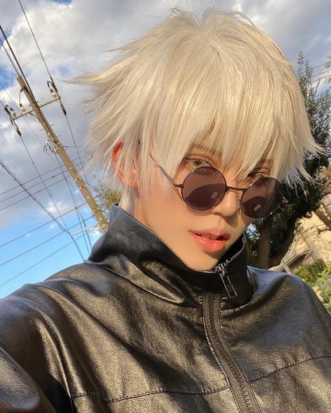 23k Likes, 79 Comments - zeal 再儿 (@zealxv) on Instagram: “阳光☀️ - #五条悟 #呪術回戦 #gojosatoru #jujutsukaisen” Everyday Cosplay, Best Filters For Instagram, Boy Face, Anime Fandom, Hero Wallpaper, Anime Heaven, Cosplay Characters, Anime Aesthetic, Dreamy Art