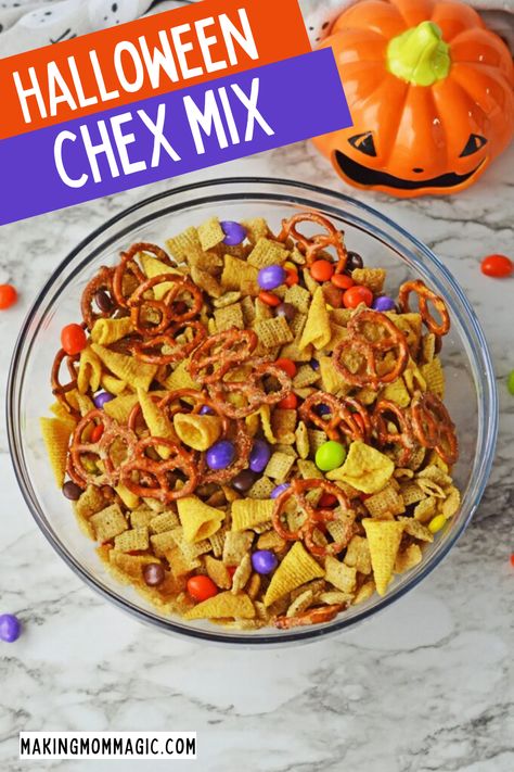 Chez Mix Recipes, Chez Mix, Halloween Chex Mix Recipes, Sweet Chex Mix, Sweet Chex, Homemade Chex Mix, Chex Mix Recipe, Reese's Pieces, Rice Chex