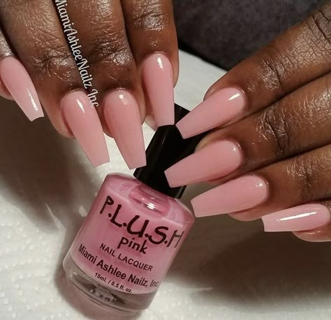 Nail Tips Ideas, Nails On Black Women, Nails Black Women, Graduation Nails, Clear Nail, Nails Black, Halloween Nail, Pink Acrylic Nails, Neutral Nails