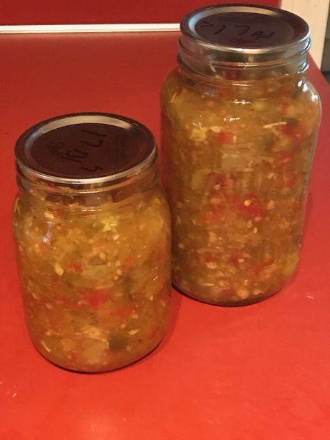 Sweet Chow Chow Recipe, Canned Chow Chow Recipe, Green Pepper Relish Canning Recipes, Sweet Pepper Relish Canning, Cabbage Chow Chow, Bell Pepper Relish Canning, Green Tomato Chow Chow Recipe Easy, Southern Chow Chow Recipe, Chow Chow Canning Recipe