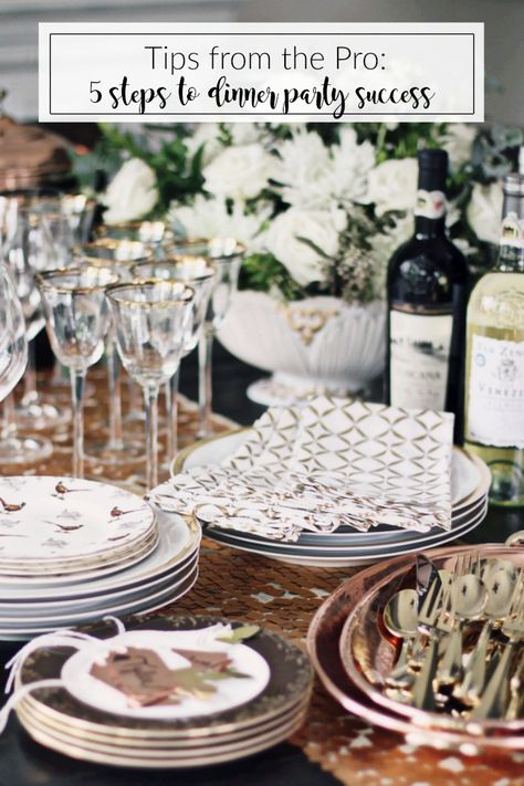 I'm sharing 5 Pro Tips for Dinner Party Success so you can feel confident when you entertain. These are the rules I've been following for over two decades of hosting dinner parties and they'll help you host with confidence too. #dinnerparty #entertaining #hostesstips #partytips Hostess Etiquette, Dinner Hosting Ideas, Dinner Party Planning, Progressive Dinner, Fancy Dinner Party, Entertaining At Home, Hosting Dinner, Host Dinner Party, Hosting Tips