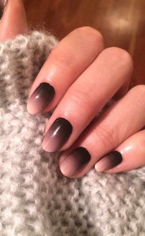 ombre nails Brown Ombre Nails, Black And Nude Nails, Christmas Nails Easy, Her Nails, Christmas Nails Acrylic, Cat Nails, Gradient Nails, Brown Ombre, Neutral Nails