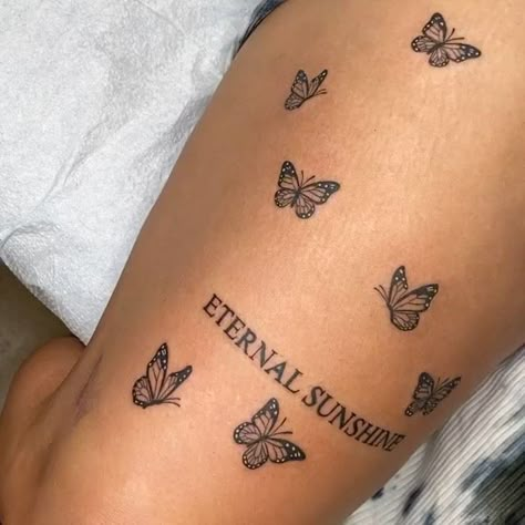 16 Tattoo, Cute Hand Tattoos, Pretty Hand Tattoos, Petite Tattoos, Dope Tattoos For Women, Stylist Tattoos, Thigh Tattoos Women, Cute Tattoos For Women, Discreet Tattoos