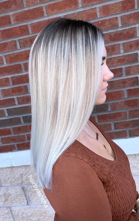 Dark Brown Hair With Highlights And Shadow Root, Blond With Root Melt, White Blonde Shadow Root, Dark Shadow Root Blonde Platinum, All Over Blonde Hair Color With Shadow Root, Deep Shadow Root Blonde, Platinum Card With Shadow Root, Platinum Blonde With Brown Roots, Shadow Root Blonde Straight Hair