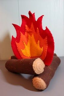 another felt pattern for a campfire- for all the inside camping trips ! Felt Campfire, Fake Campfire, Nature Craft, Beach Bonfire, Wood Logs, Drift Wood, Felt Pattern, Felt Food, Felt Patterns