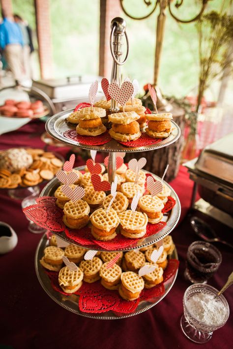 Planning a brunch wedding? Get inspired with these fun ideas: http://www.womangettingmarried.com/10-brunch-wedding-ideas/ Bridal Brunch Food, Wedding Brunch Reception, Diy Wedding Food, Halloween Appetizers Easy, Brunch Decor, Reception Food, Party Appetizers Easy, Wedding Reception Food, Halloween Appetizers