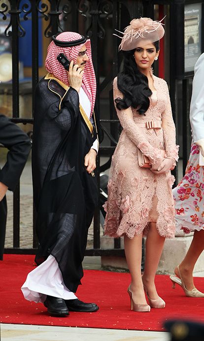 Princess Ameerah, Peach Color Dress, Celebrity Inspired Dresses, Famous Dress, Royal Wedding Dress, المملكة العربية السعودية, Prince William And Kate, Looks Chic, Red Carpet Dresses