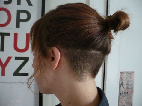 Short Undercut Hairstyles, Undercut Hairstyles Women, Undercut Long Hair, Short Undercut, Undercut Women, Short Hair Undercut, Shot Hair Styles, Undercut Hairstyles, Cut My Hair