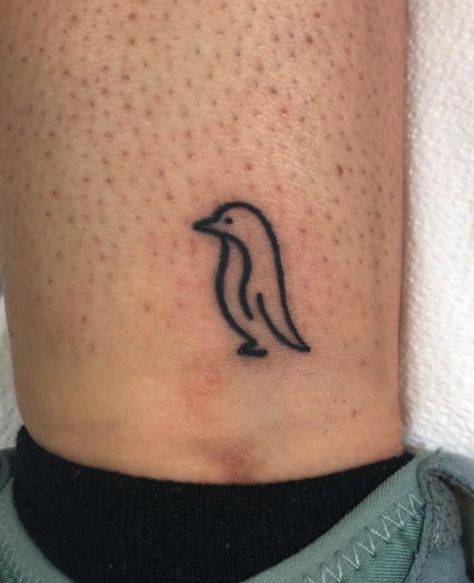 Penguin Ankle Tattoo, Penguin Finger Tattoo, Penguin Traditional Tattoo, Pinguin Tattoo Minimalist, Matching Penguin Tattoo, Tiny Penguin Tattoo, Small Penguin Tattoo, Simple Penguin Tattoo, Penguins Tattoo