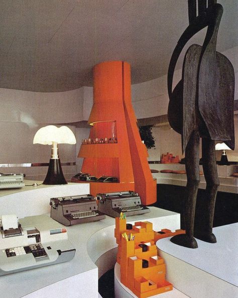 FURNITURE ARCHIVE® on Instagram: “Olivetti showroom by Gae Aulenti, c. 1967 — Paris, FR” Olivetti Showroom, Duro Olowu, Gae Aulenti, Furniture Showroom, Showroom, 1960s, Lamps, Home Appliances, Magazine