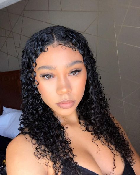 MAKYA LOVE on Instagram: “Cold like December , Sagittarius” Wet Curls Hairstyles, Bonde Hair, Wet Look Hair, Curly Extensions, Dark Blonde Hair Color, Magic Love, Dark Blonde Hair, Natural Curls Hairstyles, Human Virgin Hair