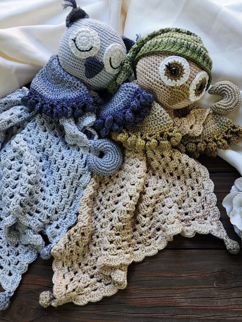 Sleepy Owl Lovey Blanket - M and M Crochet Designs Lovey Free Pattern, Crochet Lovey Free Pattern, Peacock Crochet, Owl Crochet, Bunny Lovey, Crochet Lovey, M And M, Lovey Blanket, Baby 2