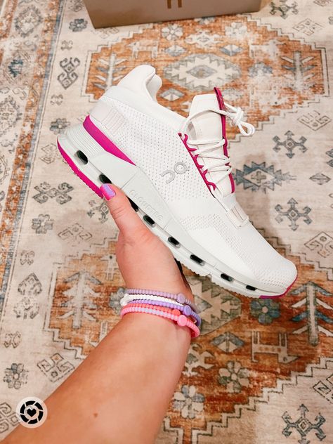 Pink And White On Clouds Shoes, Barbie On Clouds, Bright Tennis Shoes, Pink On Clouds, Pink On Cloud Shoes, Cute Preppy Shoes, Colorful Tennis Shoes, Preppy Sneakers, Cute Running Shoes