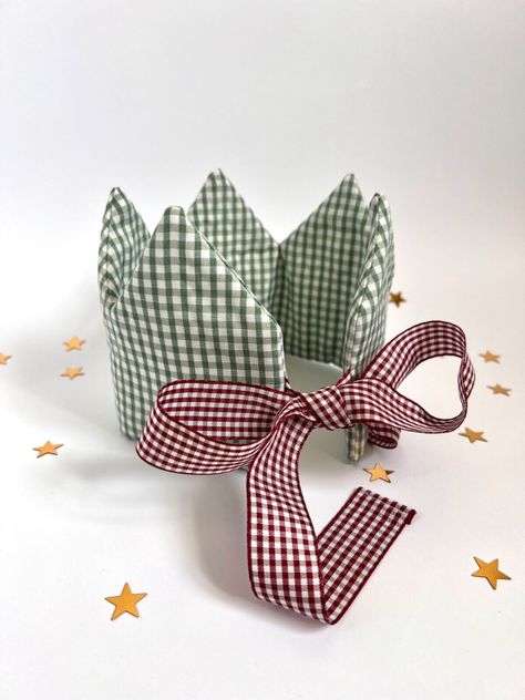 1st Birthday Crown, Gingham crown, Party Hat, Kids Baby Birthday Party Supplies Fabric Birthday Hat, Birthday Crowns For Kids, Diy Birthday Crown, 1st Birthday Crown, Neutral Birthday, Christmas Crown, Crown For Kids, Crown Party, Birthday Traditions